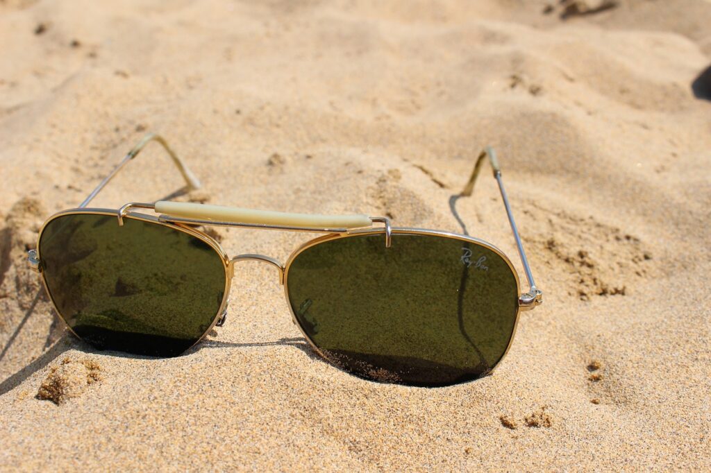 Best Sunglasses Styles for Beach Lovers